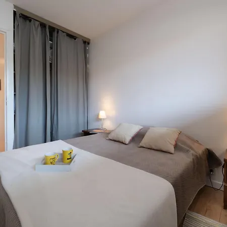 Апартаменты Plein Soleil-5 By Interhome