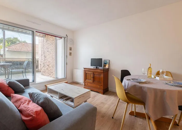 Plein Soleil-5 By Interhome * アルカション